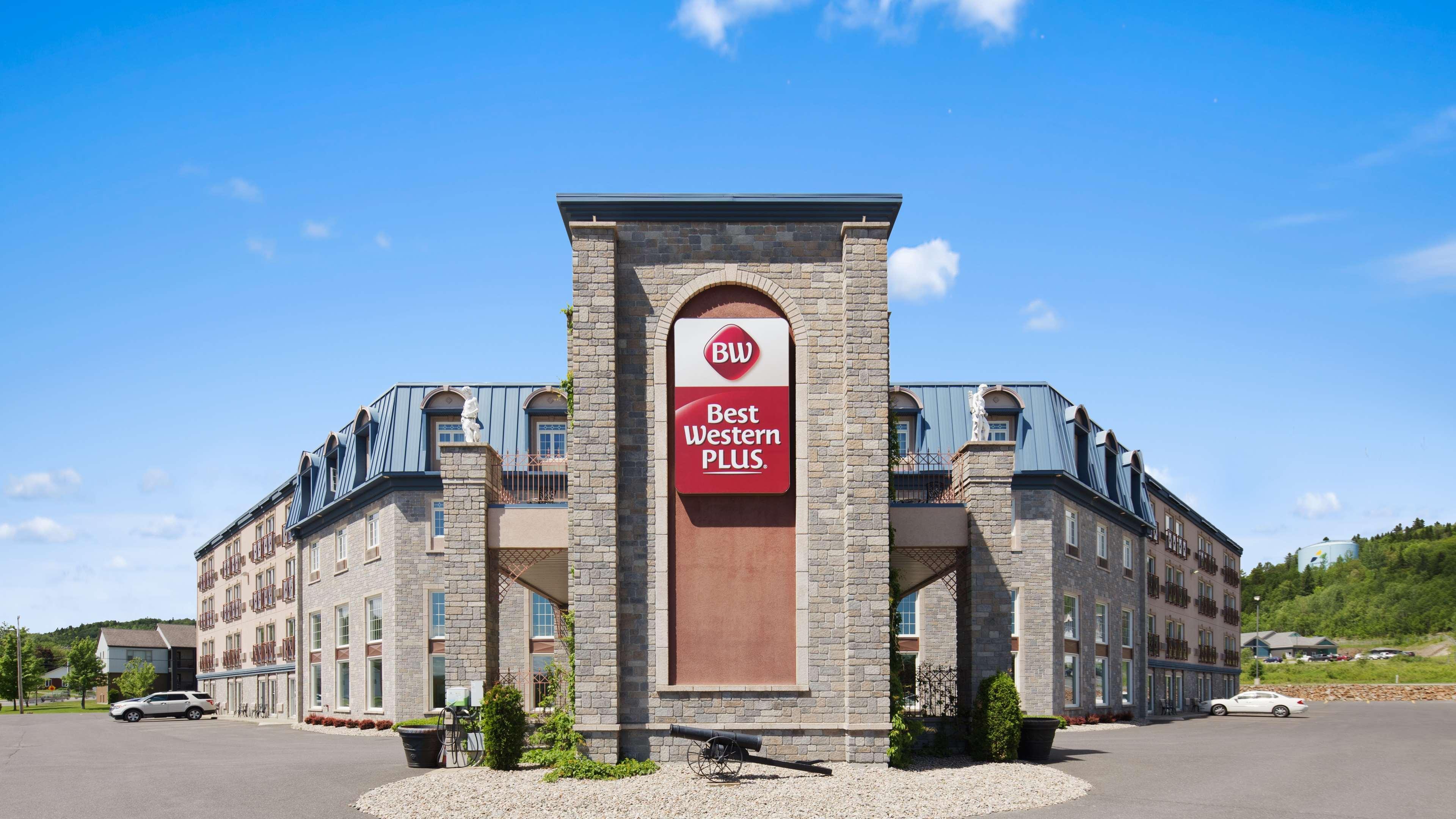 Best Western Plus Edmundston Exterior photo